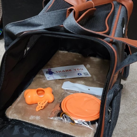 Pet Carrier Dog or Cat Blue w/Extras 18"L x 11"W x 12"H   Bran New! - Picture 6 of 6